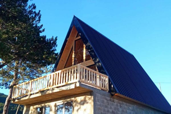 Drvene kuce brvnare - Zlatibor - Sainovci