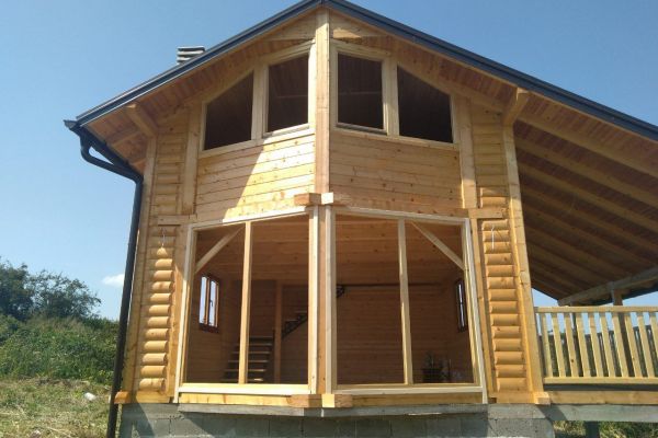 Drvena kuca brvnara Fruska Gora - Cerevic